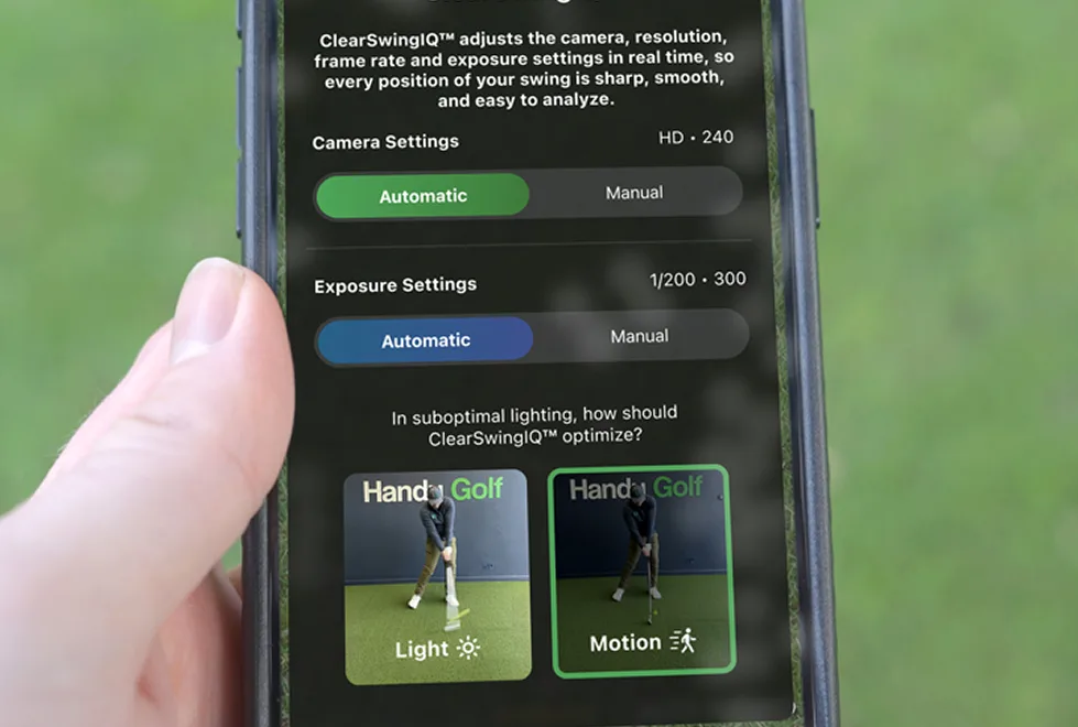 The ClearSwingIQ settings adjusting camera and exposure automatically